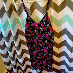 Frederick’s of Hollywood Floral satin chemise